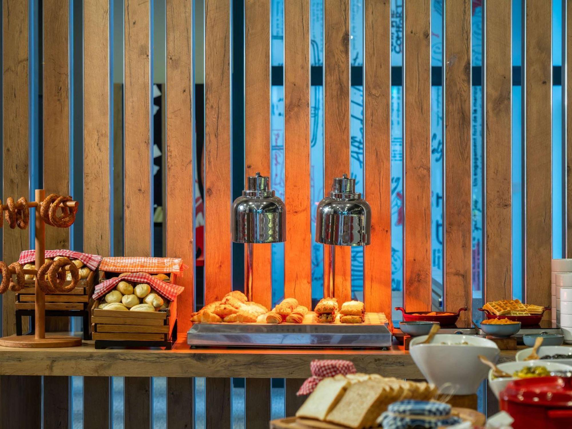 Ibis Istanbul Tuzla Hotel Cayirova Exteriör bild
